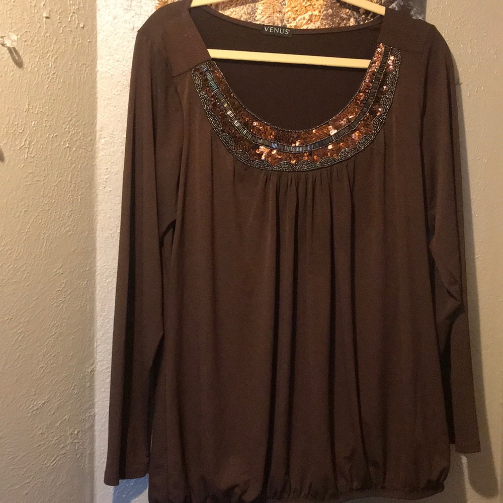 Venus- bronze holiday top